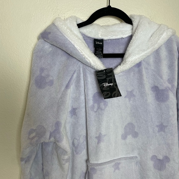 NWT Disney Sherpa Hoodie Women's Sleepwear Pullover PJ Fleece Sweater Purple - Picture 4 of 6